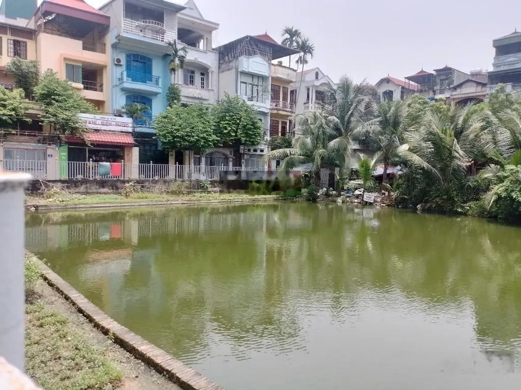 Giáp bát phân lô- ô tô- lô góc- view hồ- nhà thết kế đẹp sang trọng hiện đại, - vi tri đẹp, vừa ở