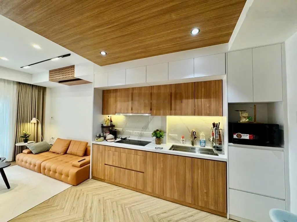 Bán nhà ngõ 32 An Dương - ô tô tránh, 6 tầng thang máy, nội thất sang trọng, 40m2, giá 12.5 tỷ