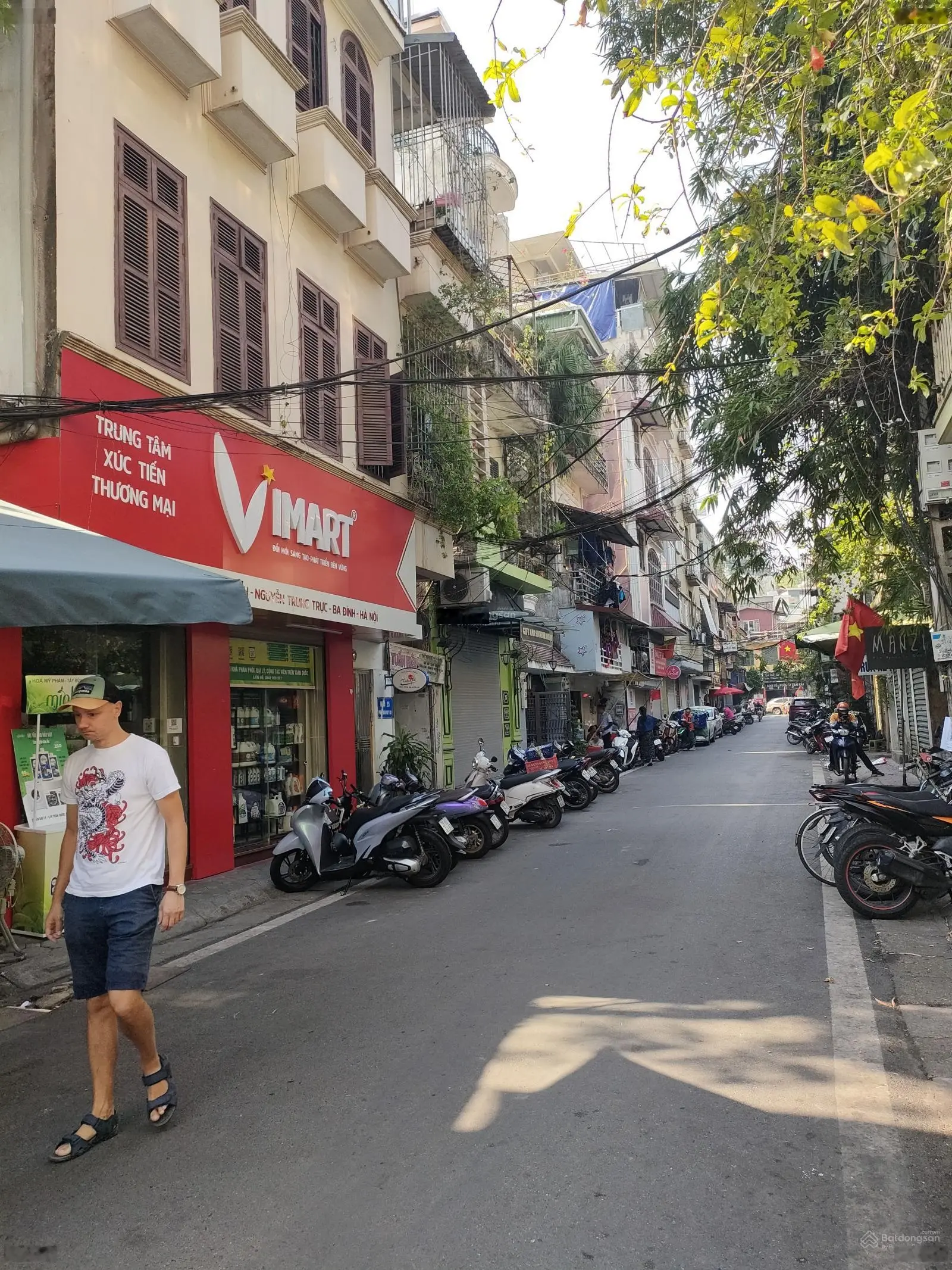 Mặt phố Phan Huy Ích Ba Đình S43m 5tầng MT 7,8M chỉ 24,9 tỷ