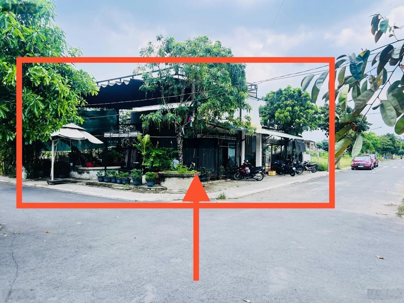 Dành cho NĐT Hà Nội, siêu shophouse 300m2. Góc 2 MT, trục chính Phố Phùng Hưng - An Viễn