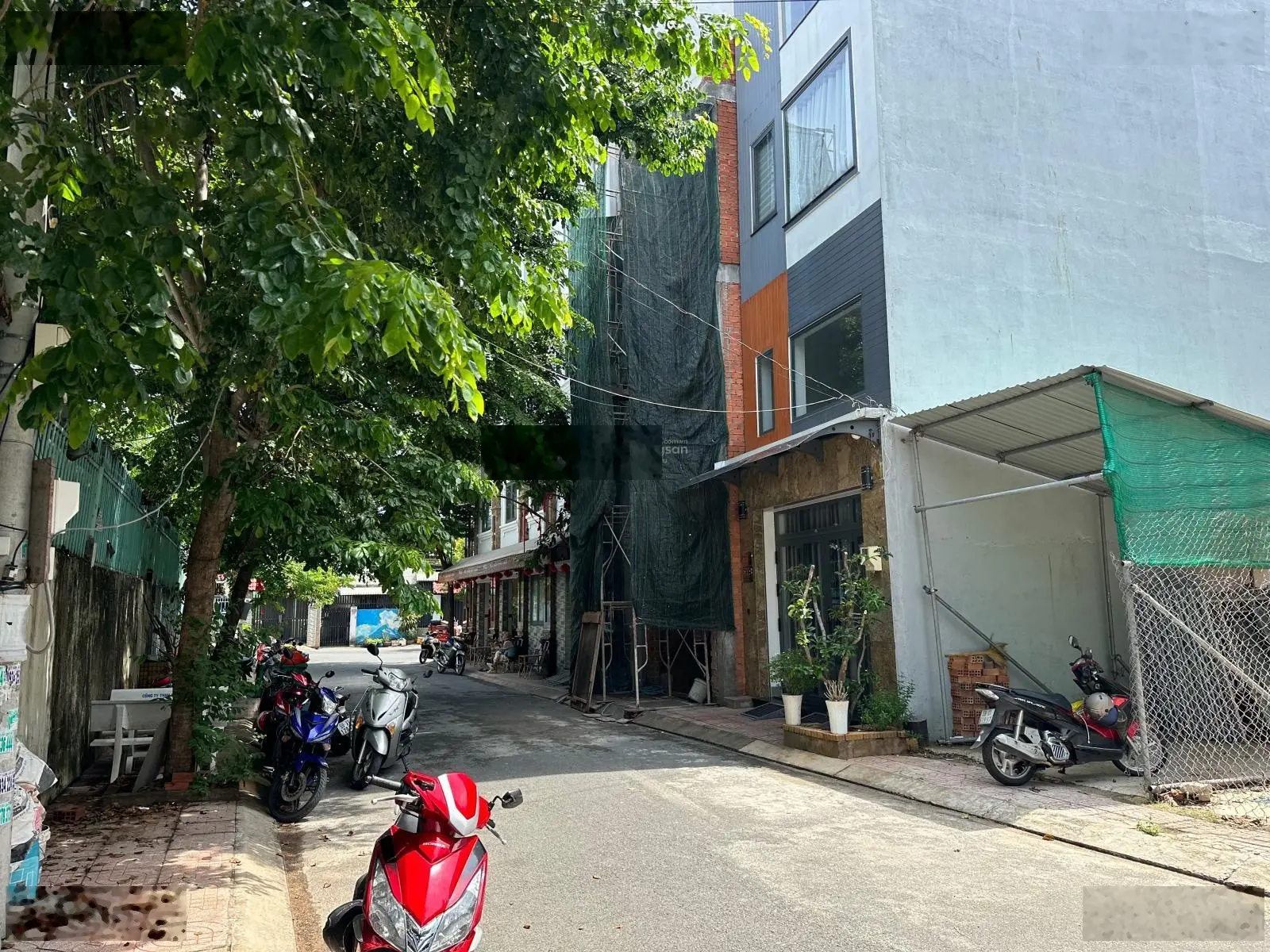 Bán nhà đường 12 Trương Văn Thành giá rẻ