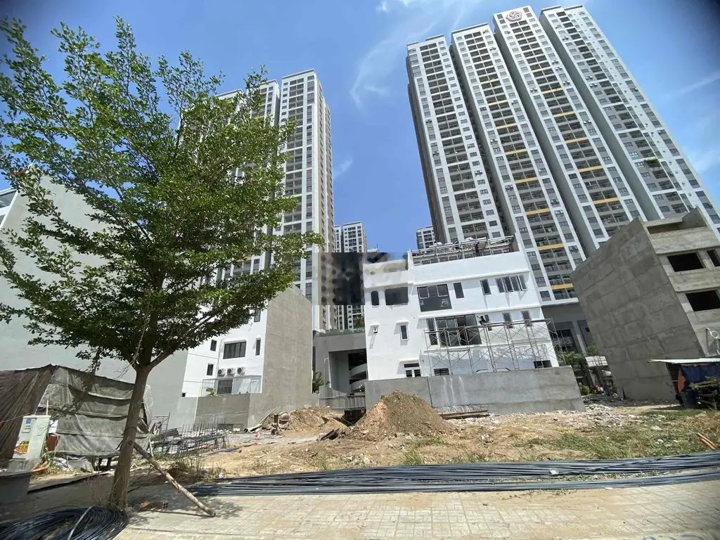 Đất nên Q7 Riverside Đào Trí - 7.2 tỷ thương lượng