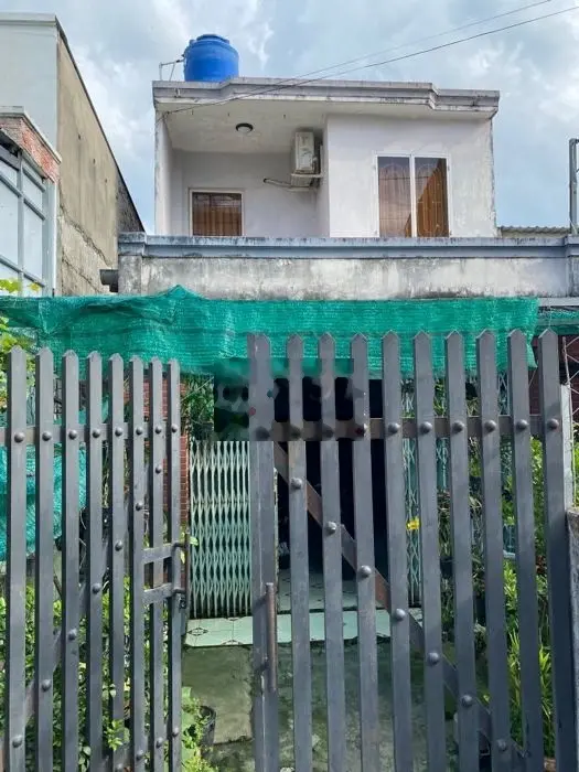 BÁN NHÀ 2 TẦNG HẺM XE HƠI TRÁNH NHAU, QL13, 110M2, CHỈ 7 TỶ.