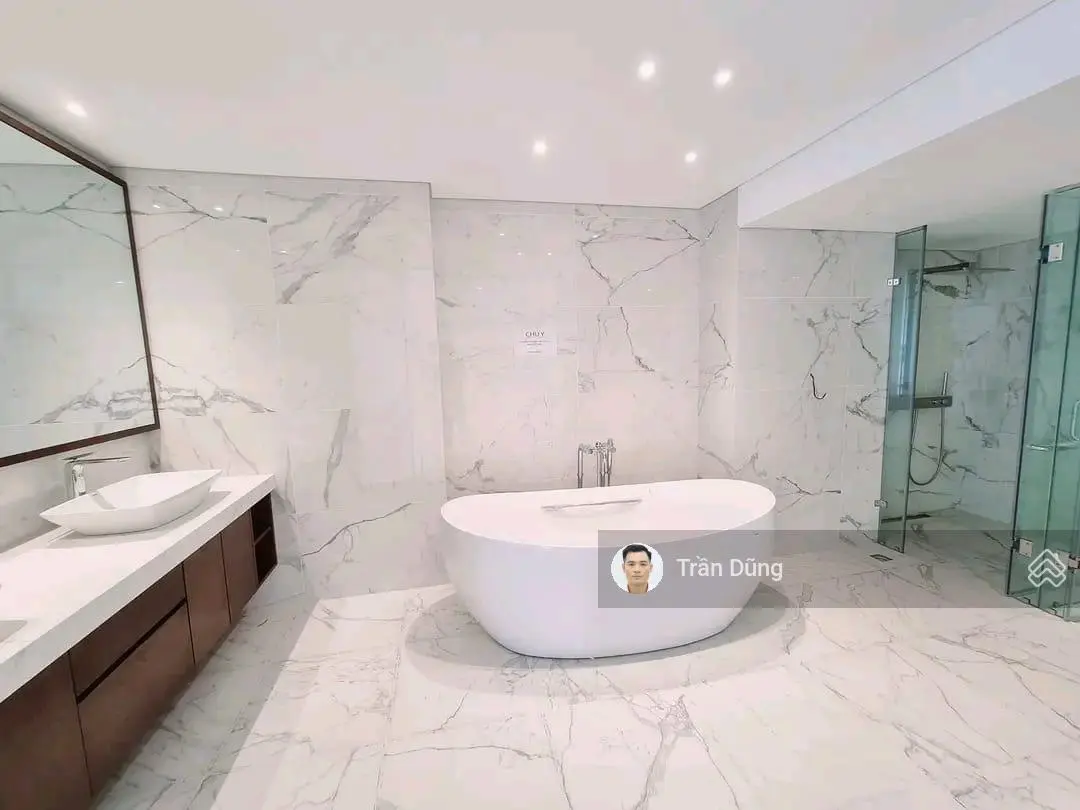 TÒA VIP-Bán nhà Mặt Phố Xã Đàn 185/200m 9Tầng Thang máy,MT 5.5m 150 Tỷ, 1 mặt ngõ nhà