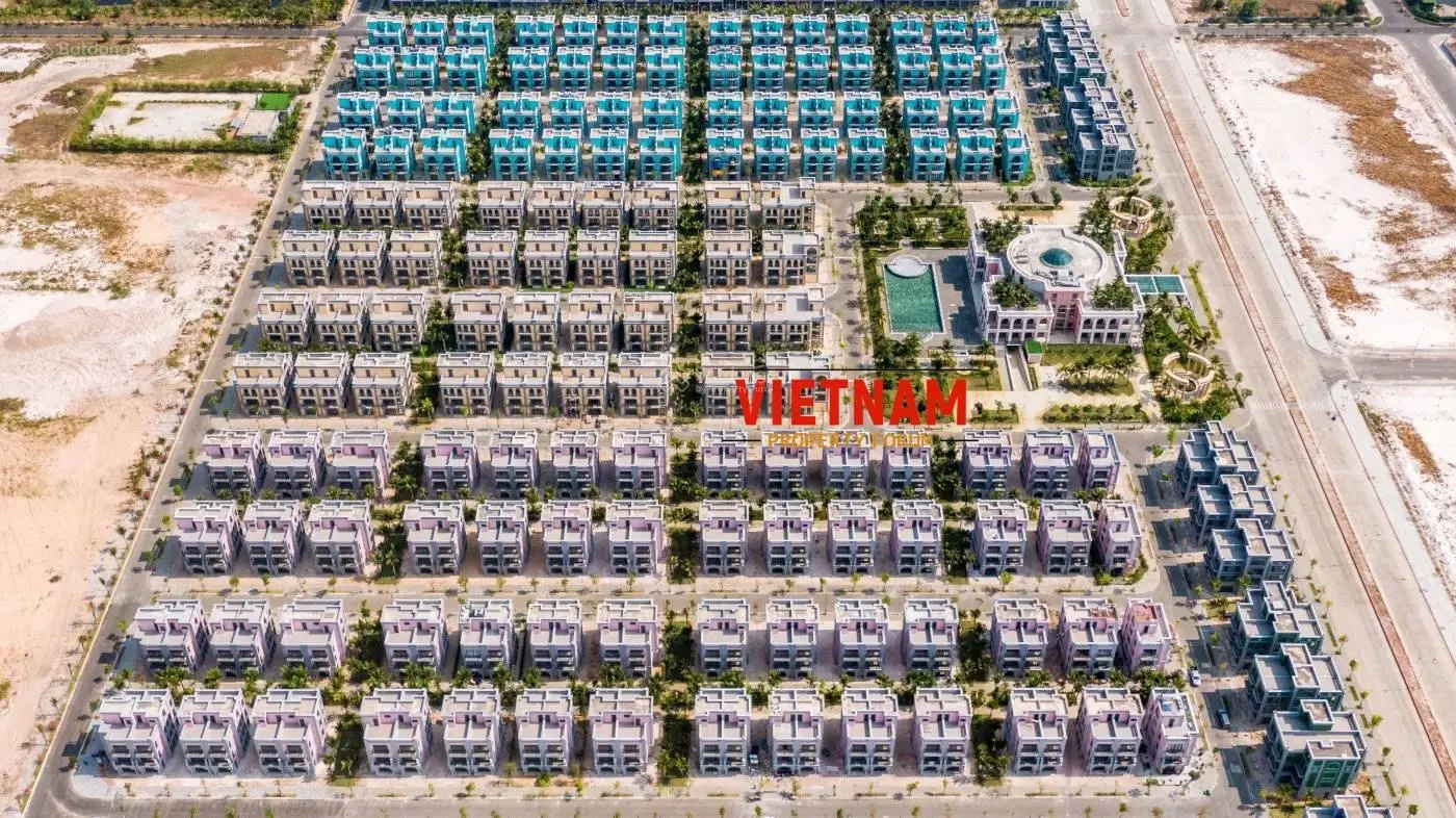 Bán cắt lỗ cặp biệt thự song lập cách biển 300m 0903 799 ***
