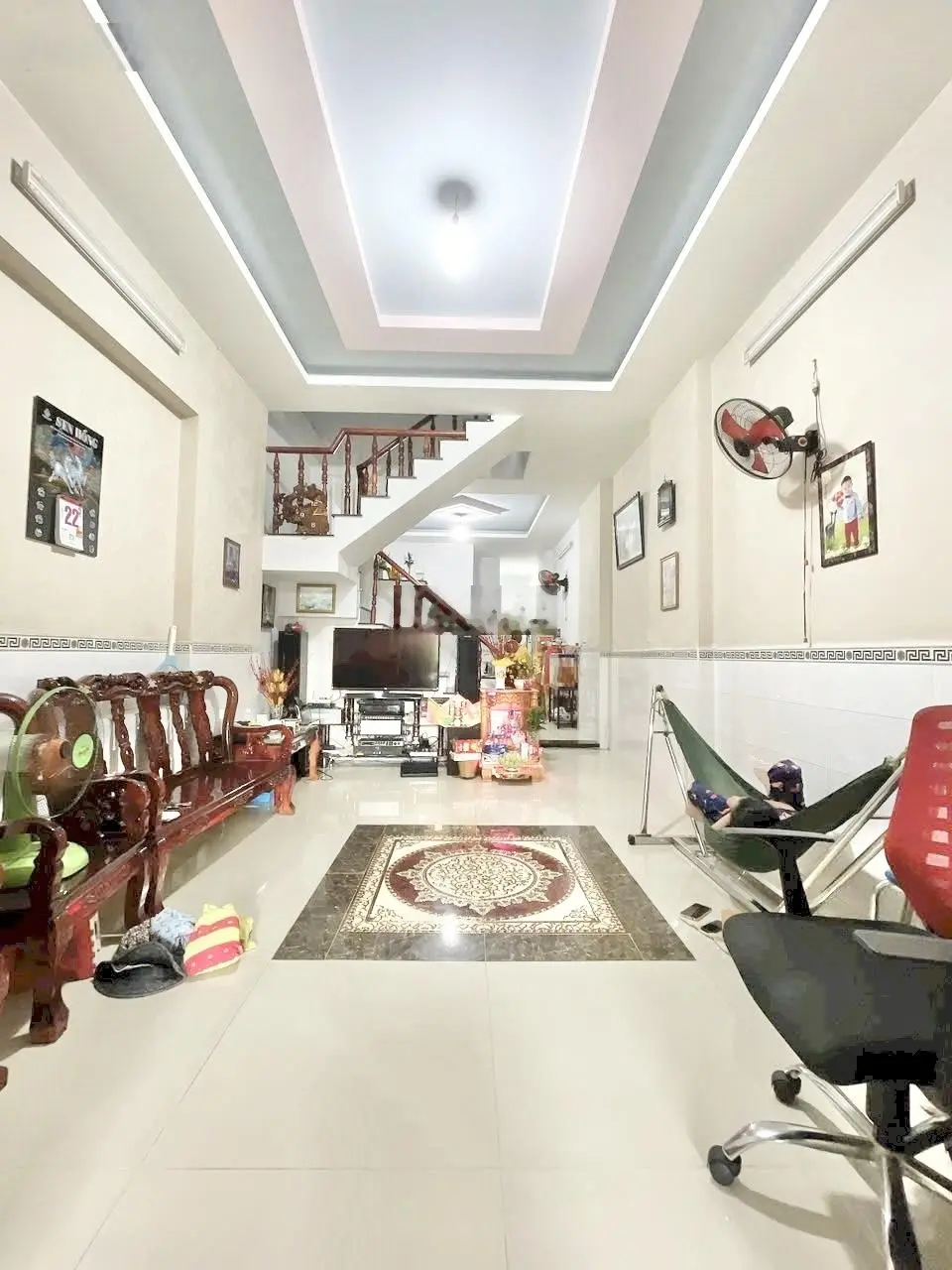 Cần bán nhà lầu trệt ngay ngã 3 cây điệp đường đỗ tấn phong vào 50M phường tân đông hiệp
