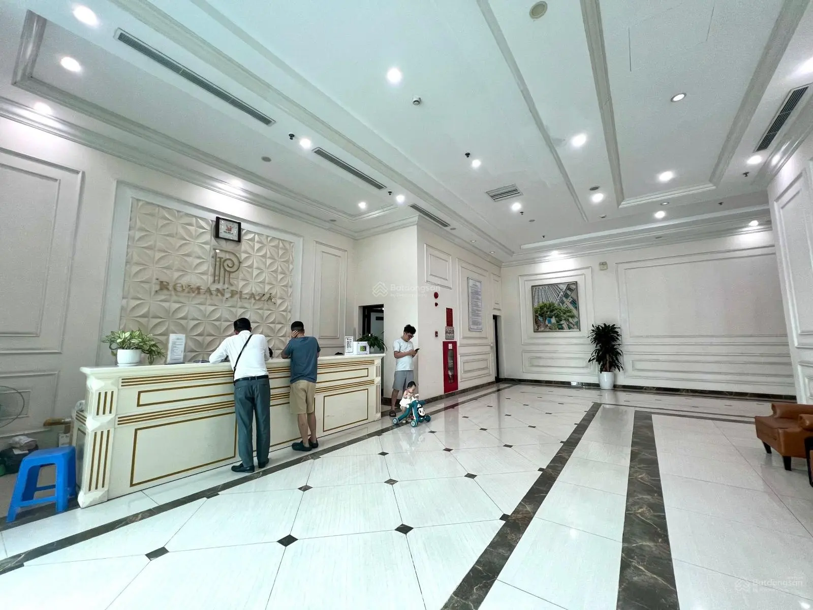 Căn hộ 78m giá tốt chỉ 4,4 tỷ 2N2Wc tại chung cư cao cấp Roman Plaza. E Trí: 0964 380 ***giá chuẩn)