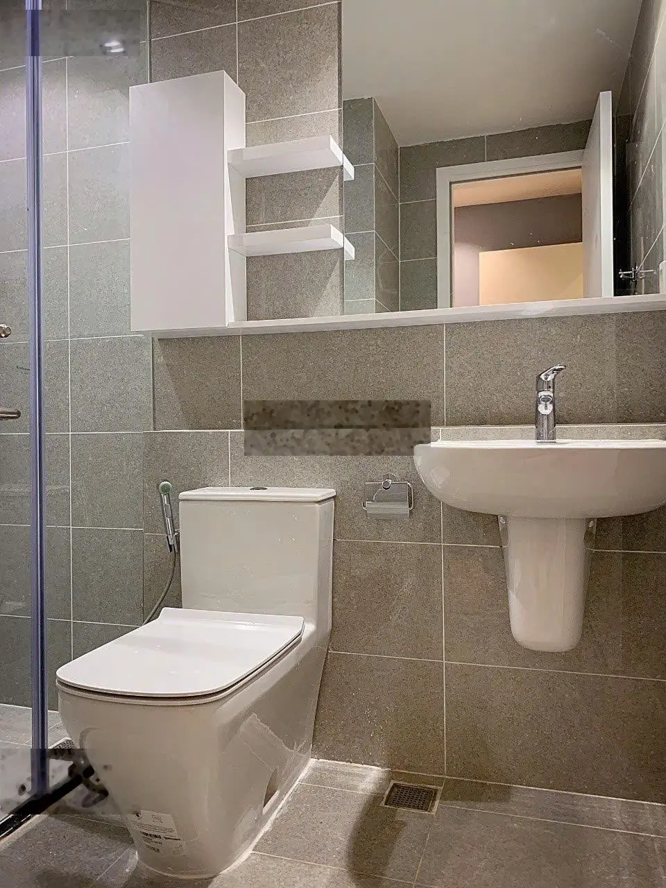 Bán căn hộ Terra Royal, 3PN, 2WC, 80m2, full nội thất, giá: 7 tỷ 5 TL, LH: 0908 435 ***
