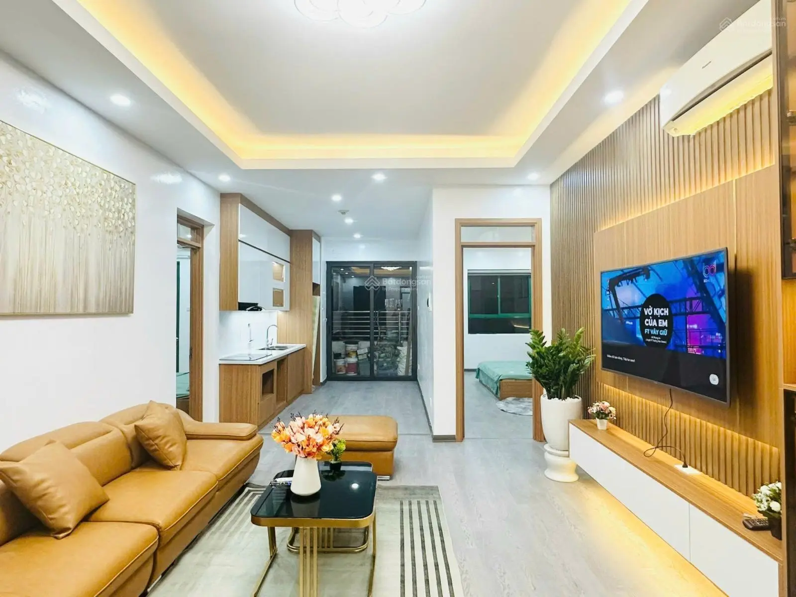 Siêu phẩm duy nhất tại ngã tư Lê Văn Lương, bán gấp CH tòa 18T1, 107m2 3PN 2WC giá 7,3 tỷ full NT
