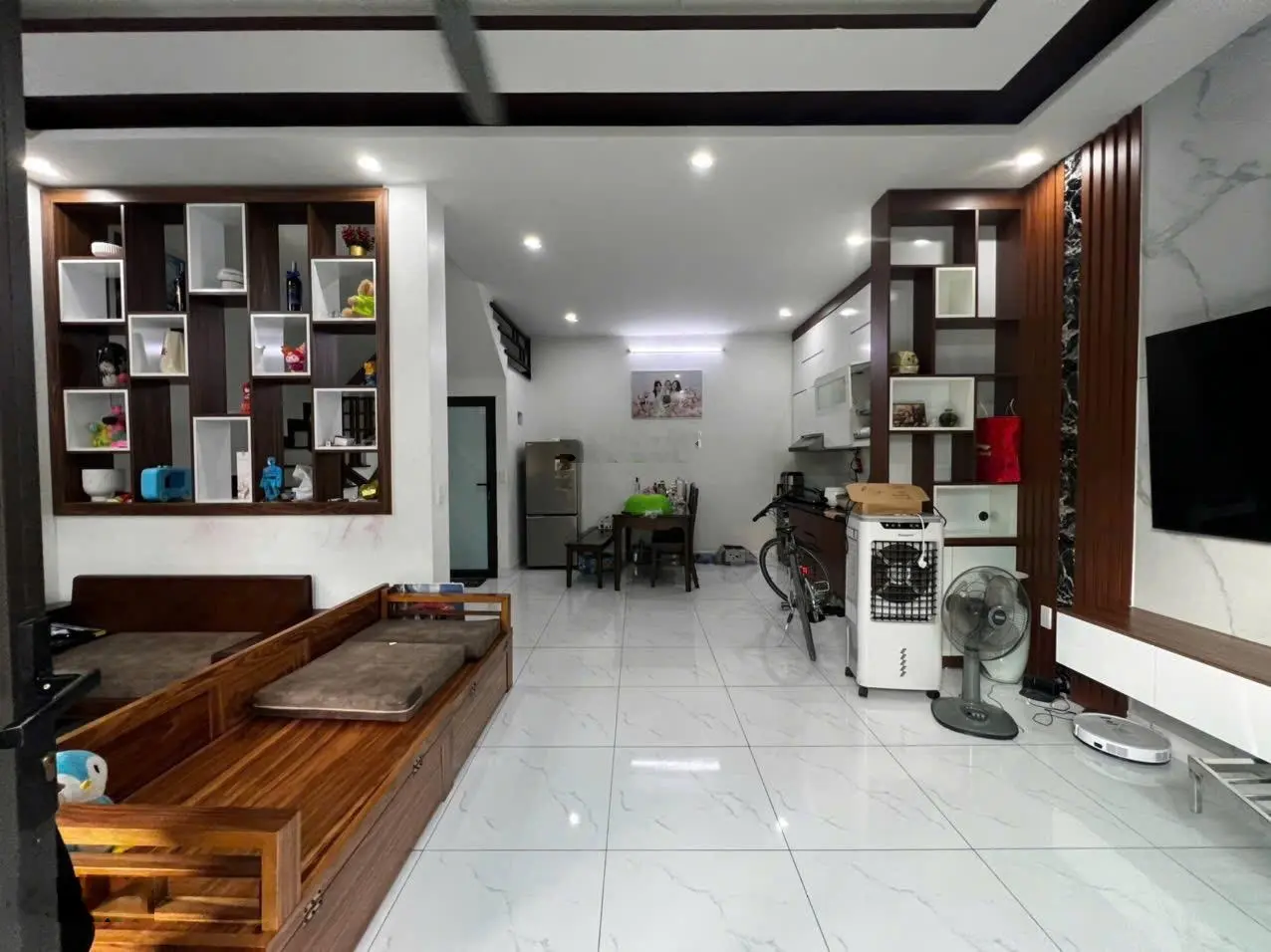 DUY NHẤT căn nhà 3 tầng ngõ thông tại tổ 7 TT An Dương. Lh: 0934605994