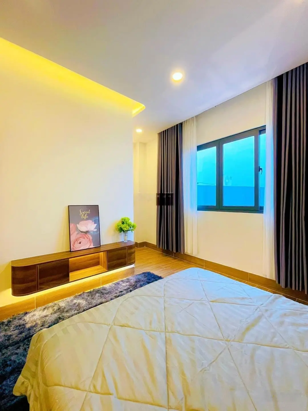 Nhà đẹp bán gấp 48m2 giá 2tỷ750 triệu đường Nguyễn Cửu Vân, P17, Bình Thạnh. Hẻm xe hơi. Sổ riêng