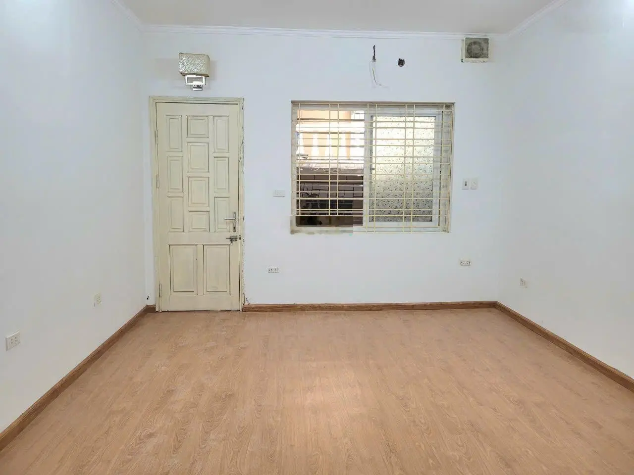 Kiếm đâu ra - tôn đức thắng - 40m ra hồ - chỉ 7,8 tỷ