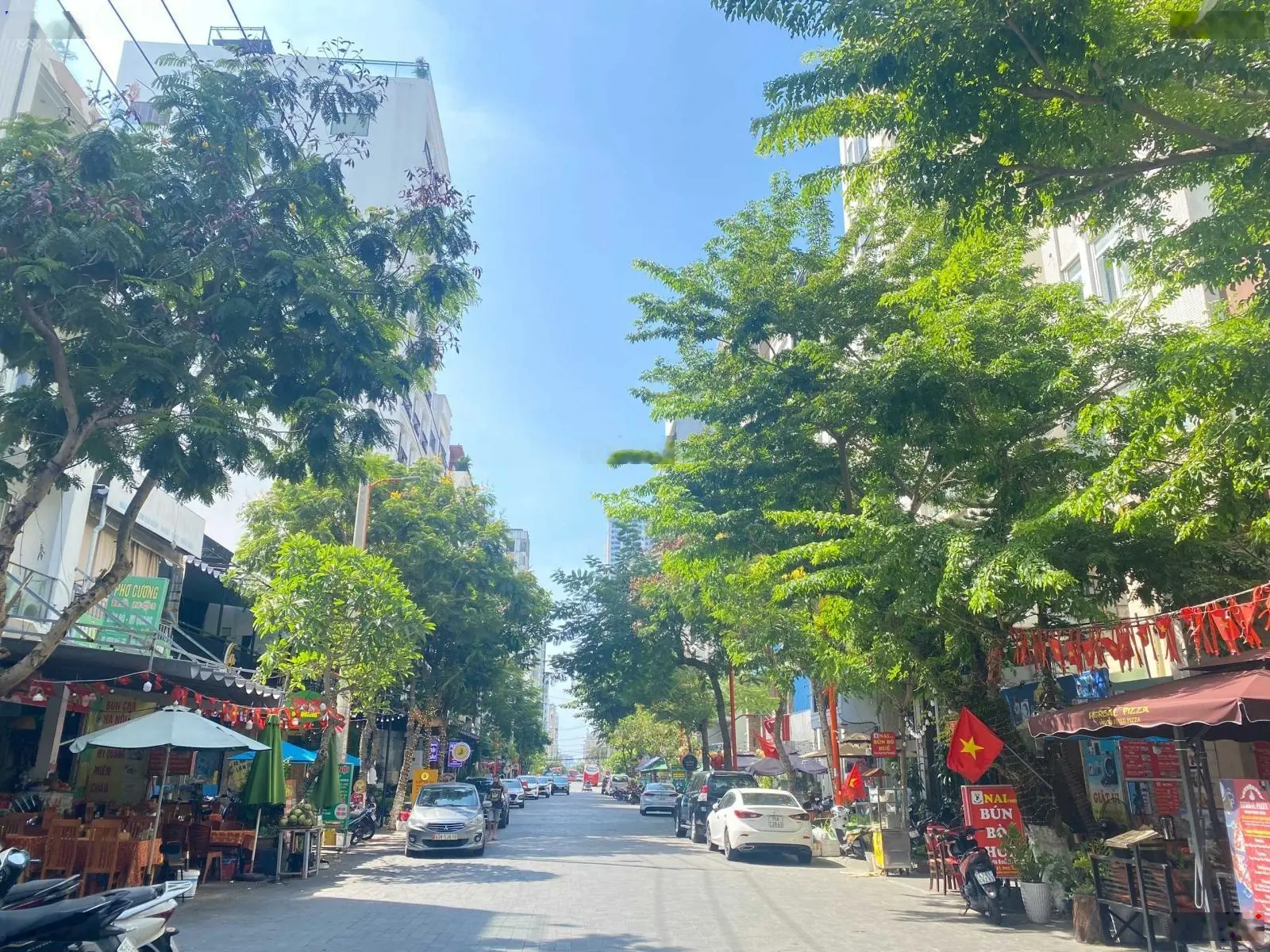 Hơn 11 tỷ - Hàng hiếm nhà phố Châu Thị Vĩnh Tế siêu vip giá tốt nhất biển Mỹ Khê phố tây An Thượng