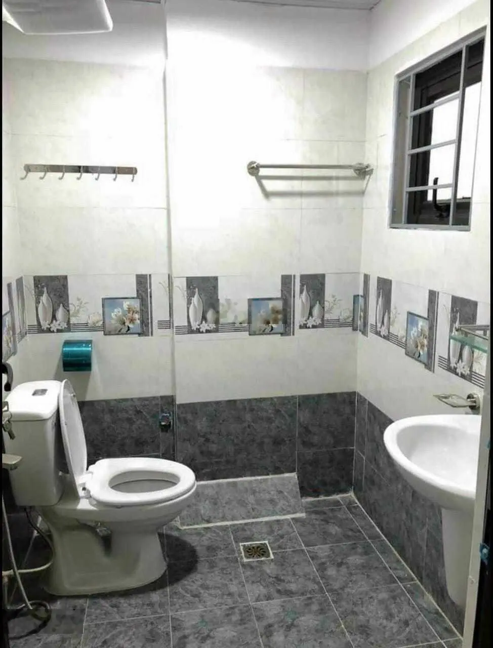 Chính chủ bán nhà Đông La 36m2, ô tô đỗ cửa, ngõ thông
