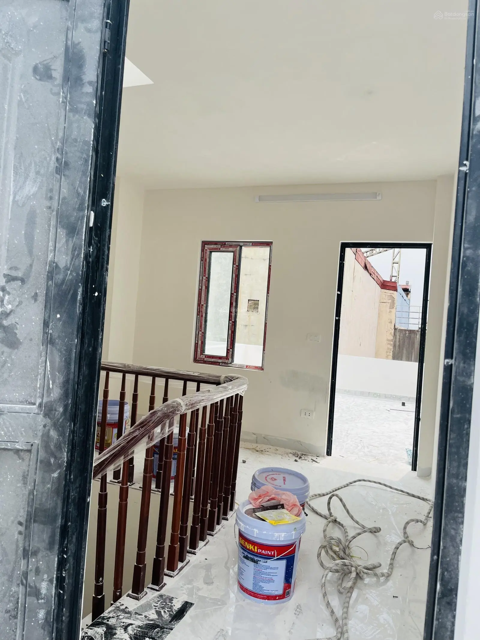 Chỉ nhỉnh 5tỷ - căn nhà xây mới tinh 30m2 * 5T full nội thất, cách Linh Đàm 5phút, sát MĐ Ngọc Hồi