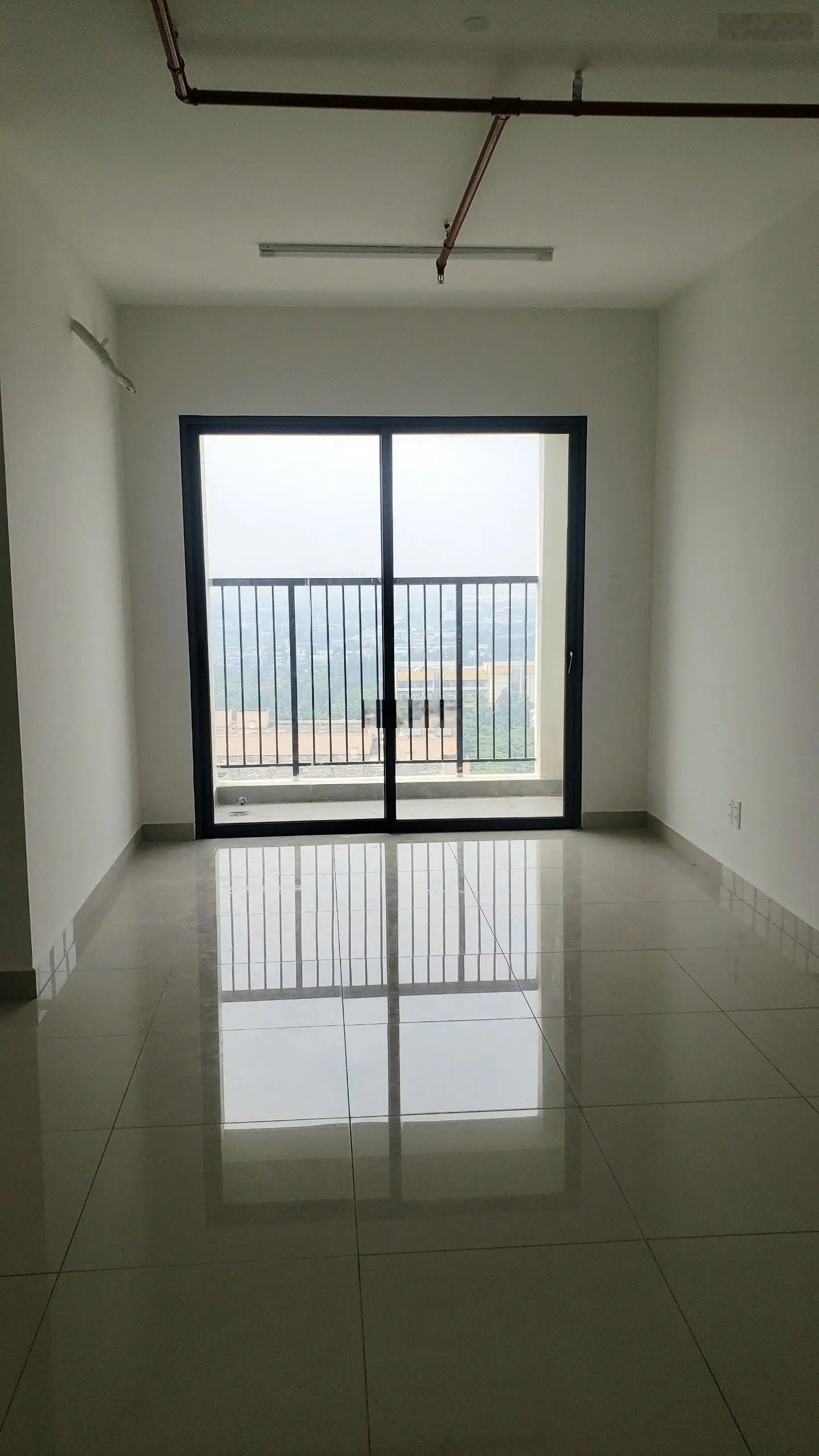 Chủ cần tiền Bán gấp căn góc 3 PN 2 ban công giá tốt nhất thị trường 2t080 nhà mới 100% view đẹp