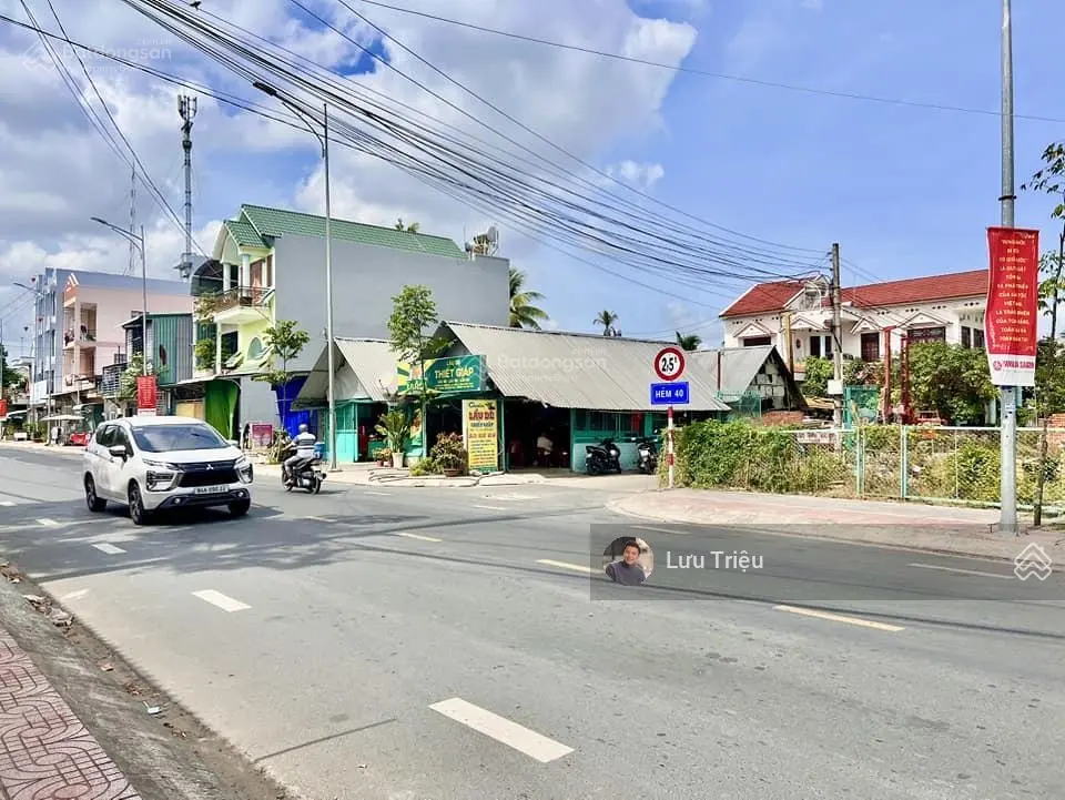 Ngộp vốn cần bán gấp lô đất ngay MTĐ Hưng Nhơn gần tiểu học Tân Kiên, Bình Chánh. DT 120m2/SHR