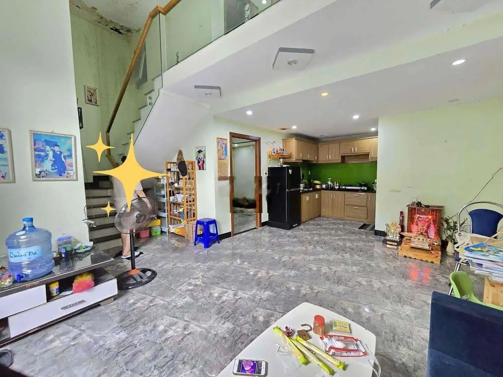 Nhà mê lửng 74m2 đường oto Nguyễn Đình Tứ thông Hoàng Minh Thảo