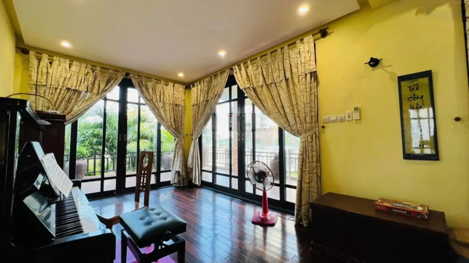 Bán biệt thự vip 5 sao đường Mỹ Khê 4, cách biển vài bước chân, DT 450m, ngang 15m - giá 48 tỷ 5 TL