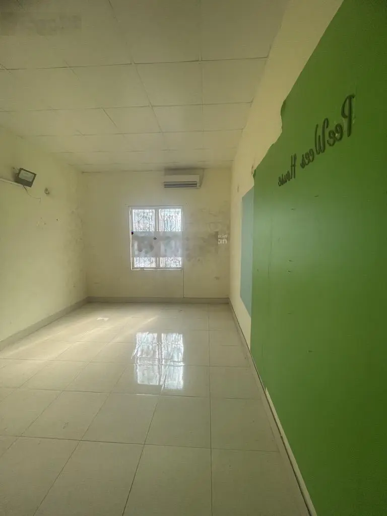 Nhà Lê Trọng Tấn, phân lô ô tô tránh, kinh doanh- vp, 2 thoáng, cách phố 15m, 67m2, giá siêu hời