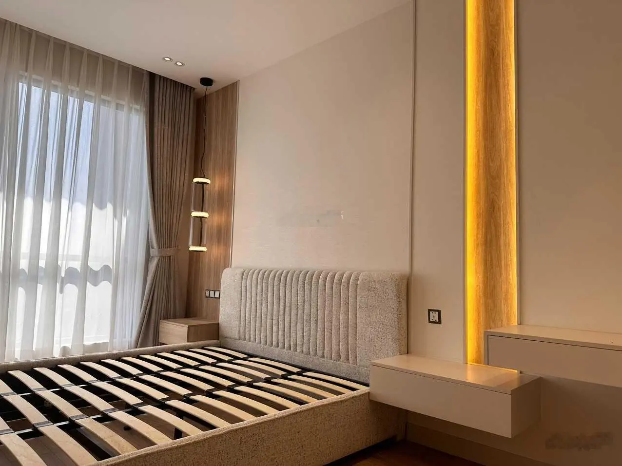 Độc quyền căn 3PN duplex, diện tích 214m2 trong nhà và 40m2 sân vườn giá cực hời chỉ 21 tỷ bao hết