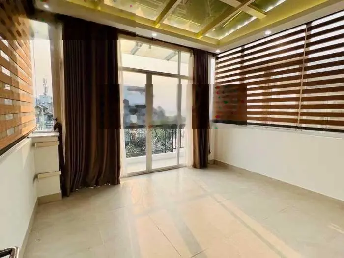 Bán nhà mặt phố Yên Hoa Yên Phụ Tây Hồ. Lô góc view hồ tây 24,8 tỷ