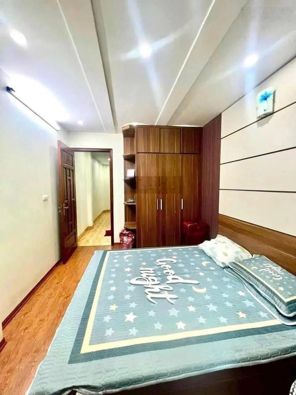 Bán Gấp căn nhà ở Lê Đức Thọ, Phú Mỹ, Mỹ Đình diện tích 34m2 5 tầng, Giá: 5,6 tỷ, LH 0968.371.359
