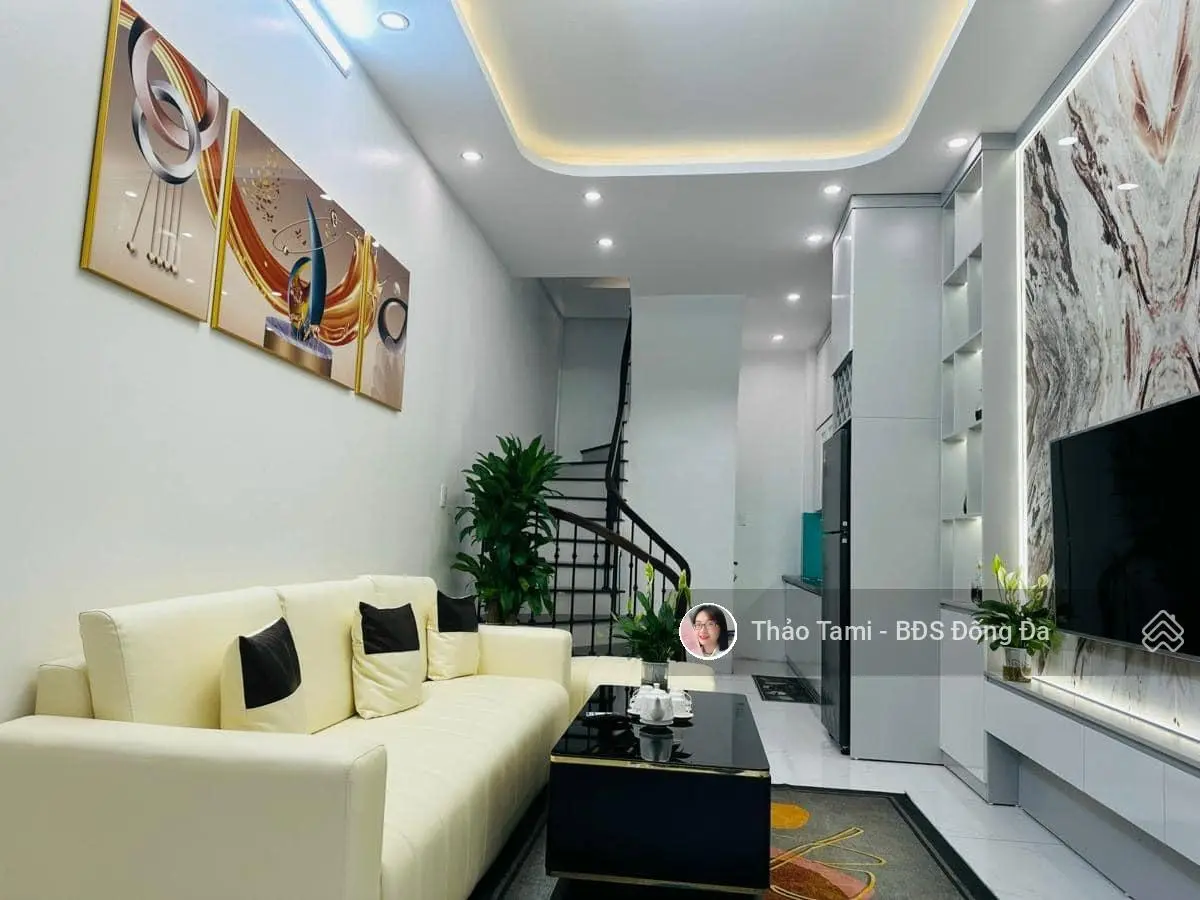 Chất lượng! Trung Liệt Thái Hà lô góc ô tô đỗ cửa, 2 thoáng sổ vuông, ngõ thông 35m2x4T