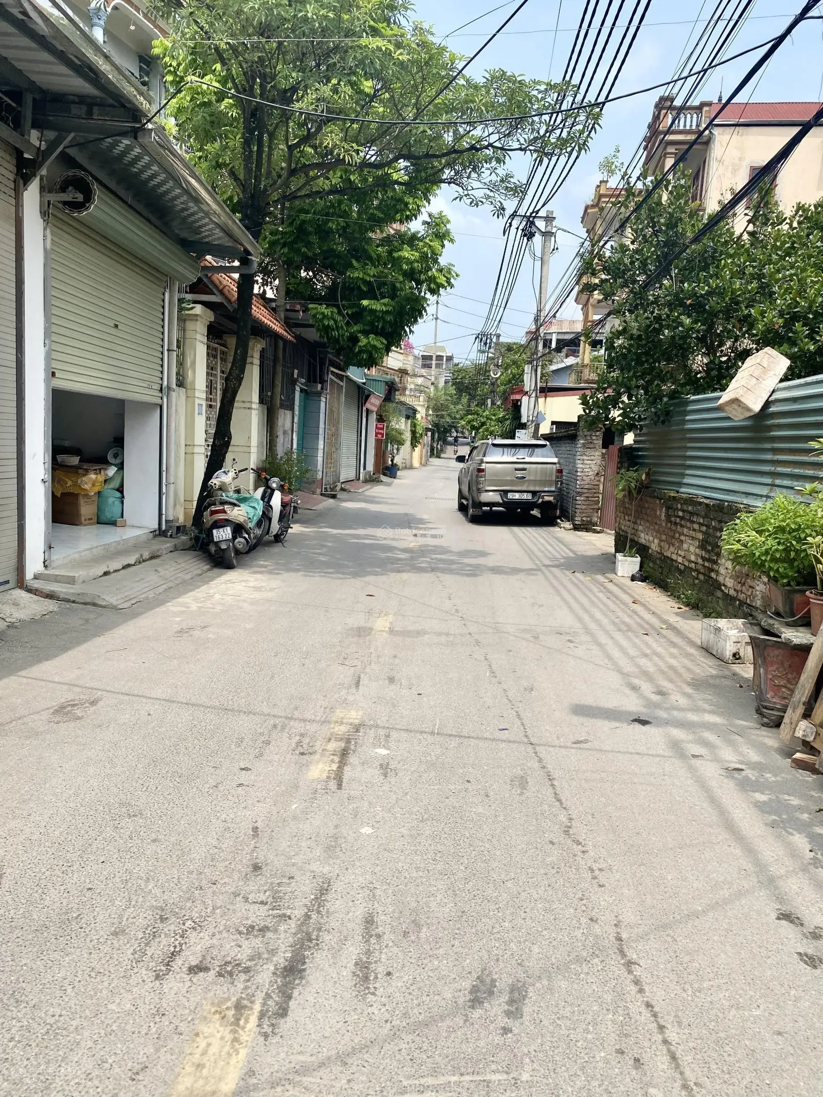 LÔ ĐẤT SIÊU HIẾM_CHỈ 300M RA Đ.QUANG TRUNG QL6_Ô TÔ VÀO TẬN ĐẤT_40M CHỈ HƠN 3 TỶ