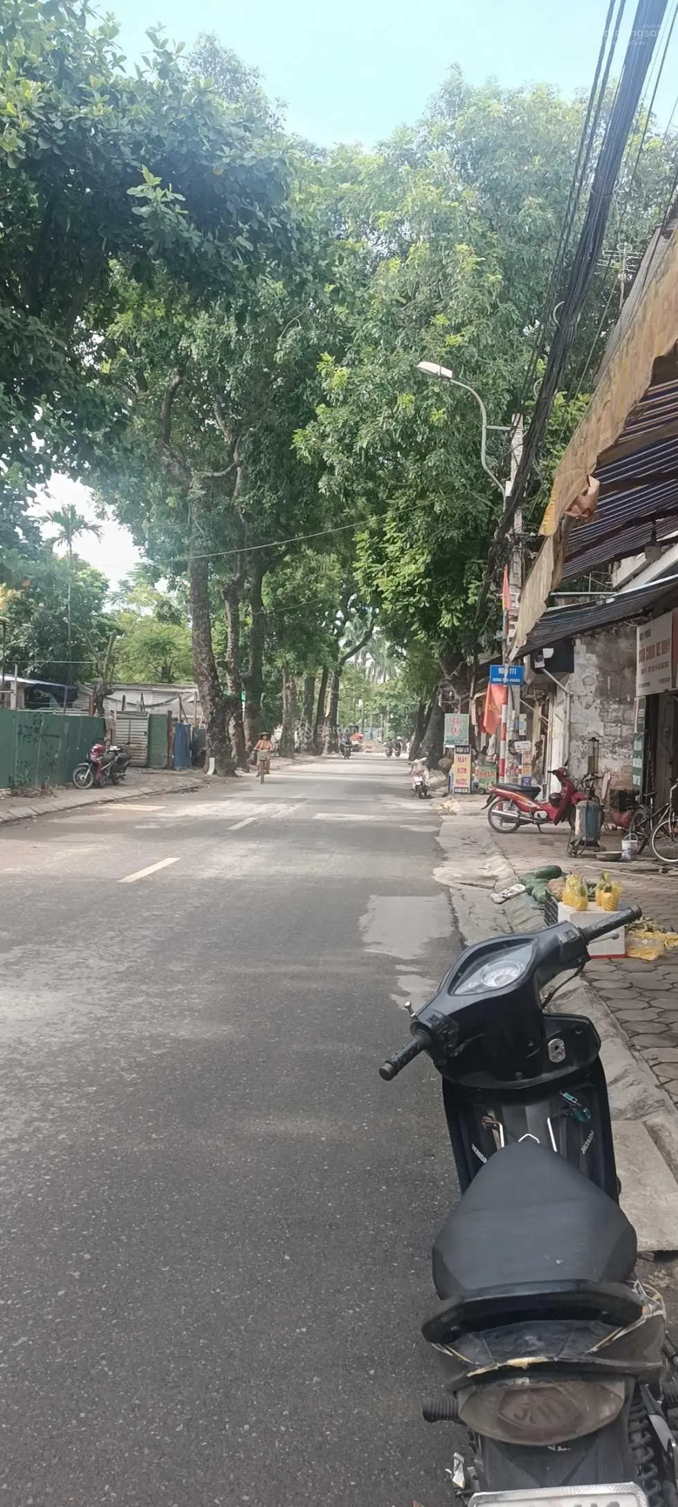 Chính chủ bán CHDV sát Học Viện Tài Chính Y tế Công Cộng. 56m2 7T oto vào nhà thông. LH: 0362 889 ***