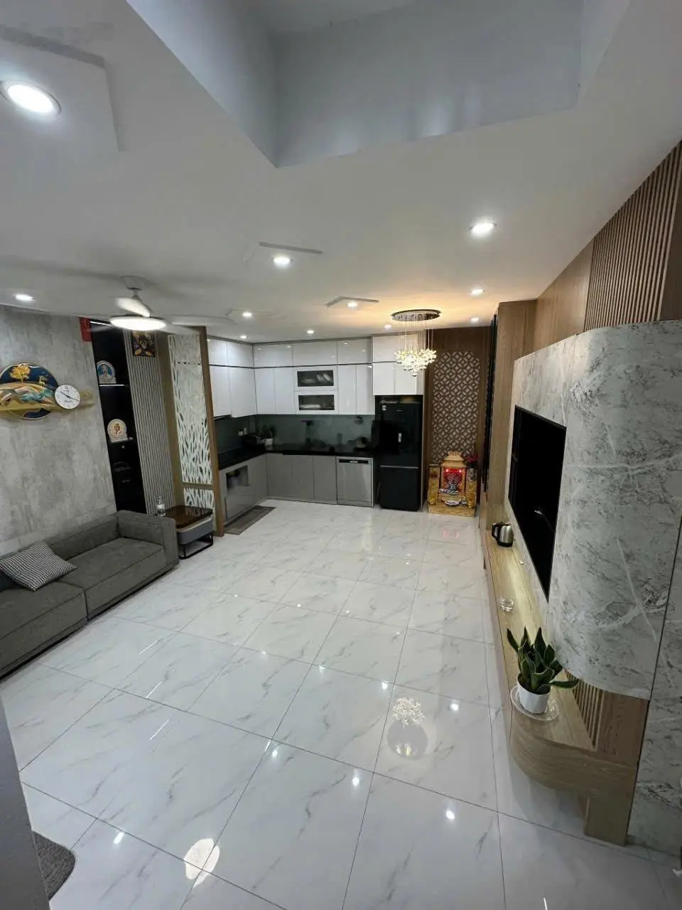 Bán nhà Tây Mỗ, 50m2 x 4T, Nhà đẹp ở ngay, DT rộng, Sân để xe riêng, Gần ô tô tránh, Giá 5.75 tỷ