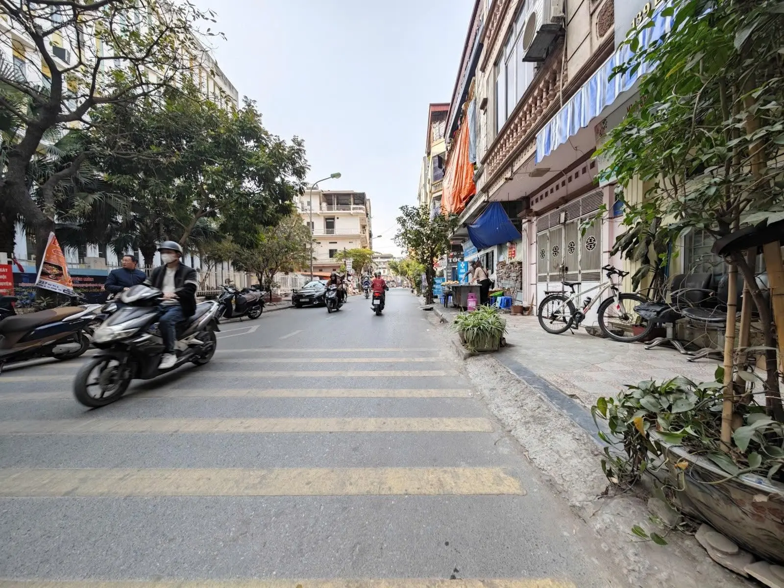 Rất hiếm, mặt phố Lê Lợi, Đối diện trường Lê Lợi, Căn Góc 4 tầng 10,35 tỷ