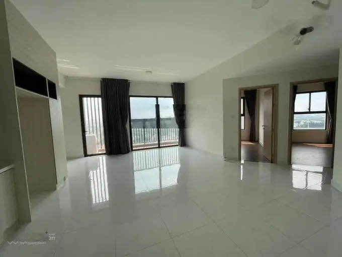 Anh trai cần bán căn góc, tầng trung 3PN 91m2, 3.95 tỷ, view Q1, nội thất CĐT, hỗ trợ vay NH