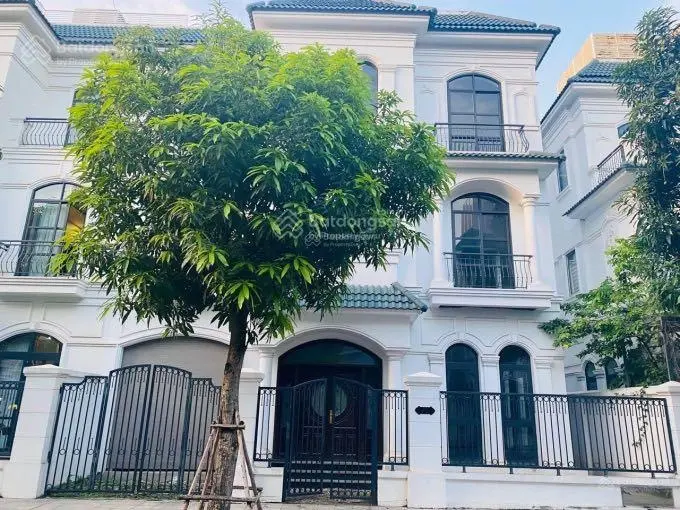 Chính chủ bán song lập Venice 144m2. Vị trí đẹp, Giá 16,7 tỷ. Mr. Sơn 0961 592 ***