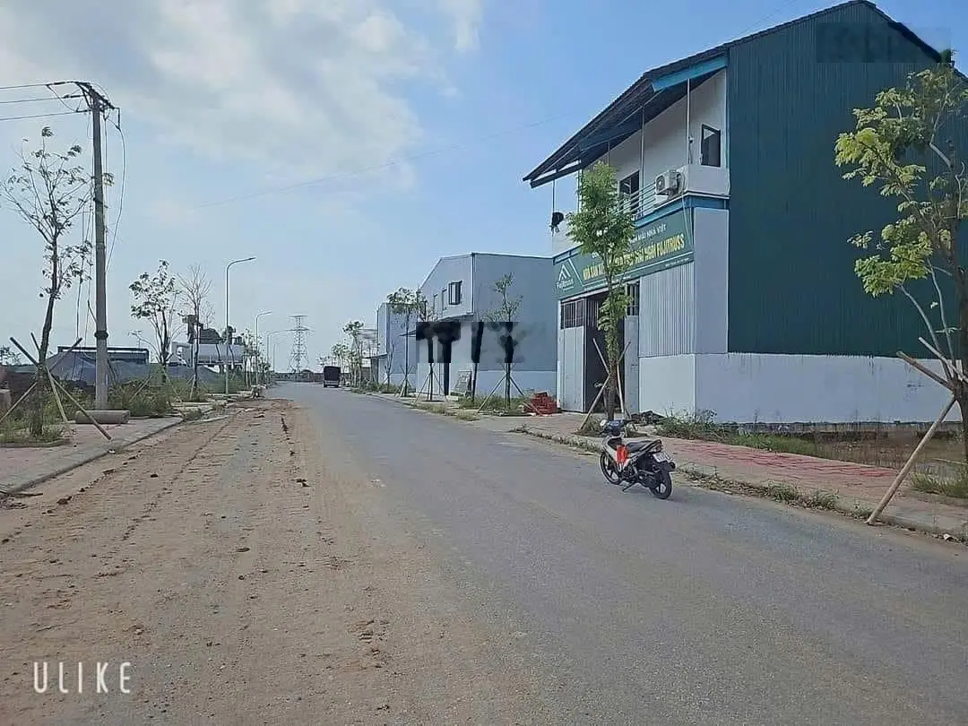 Bán gấp đất nền dự án CCN Làng Nghề Minh Phương tại ĐT 303, giá 8,5 triệu / m2, diện tích 395m2