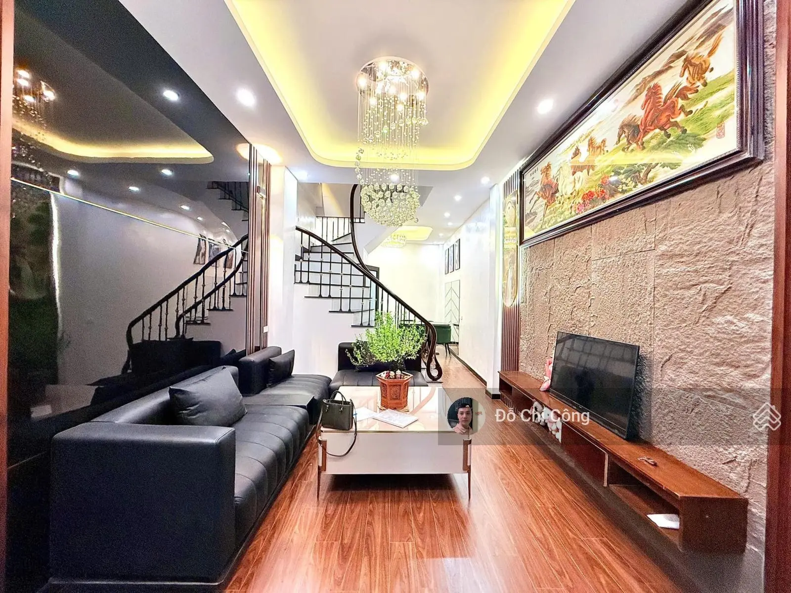 20M Thẳng Tắp Ra Phố Trần Khát Chân - 40m2 - Nội Thất Khủng.