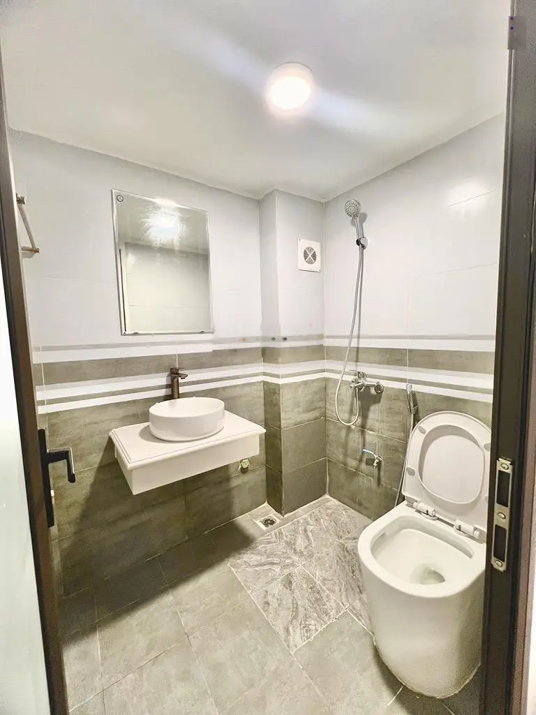 6 tỷ có 35m2 5 tầng nhà Lĩnh Nam Vĩnh Hưng, ngõ thông, 3 gác đua, nhà mới ở ngay