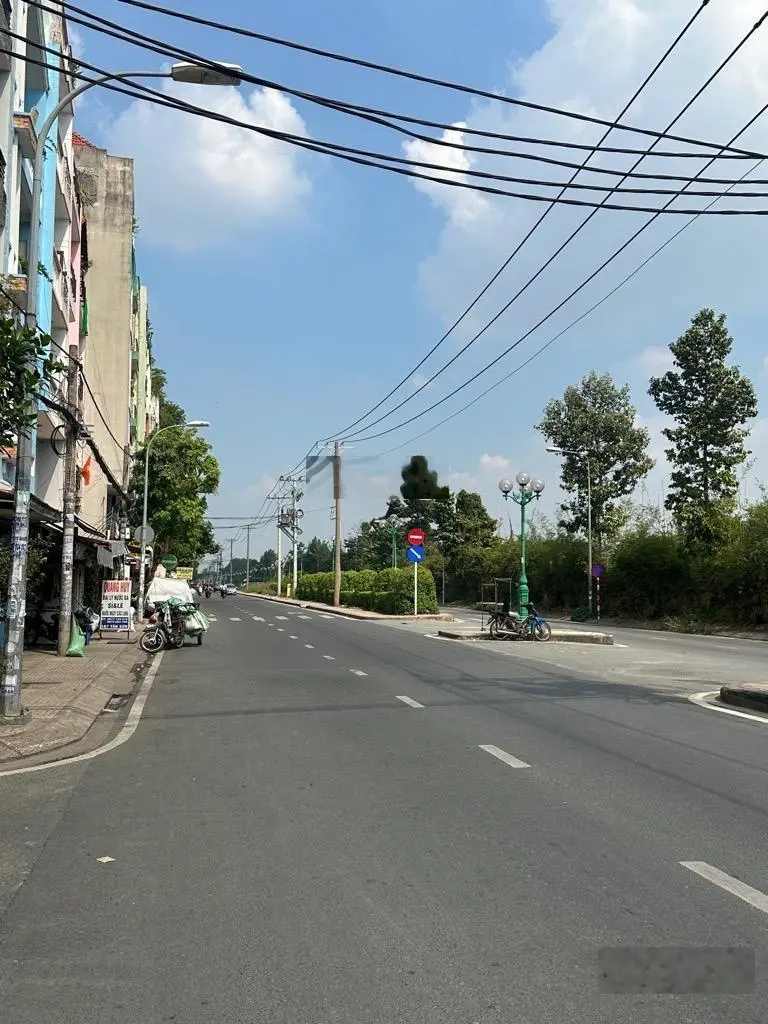 Mặt tiền kinh doanh khu vip P15 Tân Bình, ngang 5m hiếm ít nhà bán, giảm mạnh 1 tỷ, giá 9.8 tỷ
