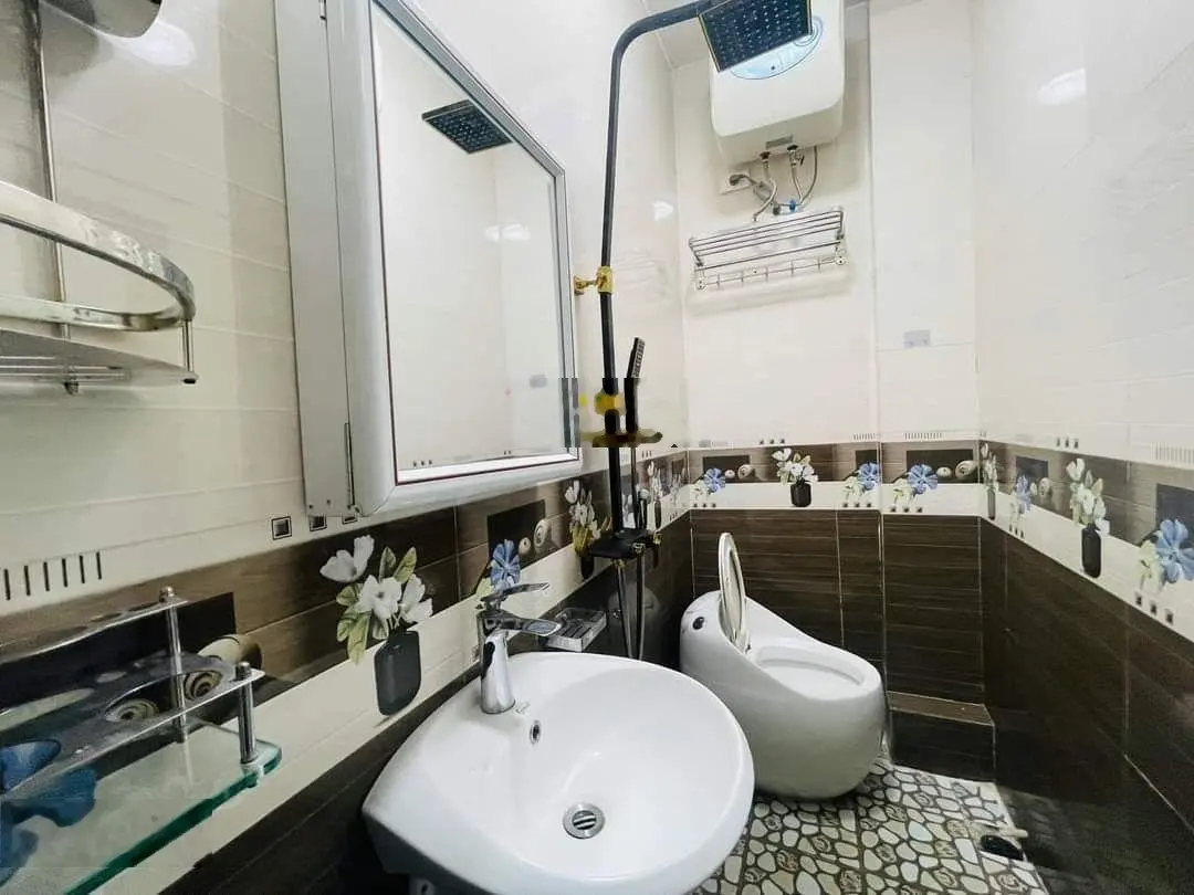 Bán Gấp Nhà Tây Sơn,Nhà Mới Đẹp,Full Đồ.Oto Qua Nhà.DT30m/2-4tầng-MT 3,5m.Giá 6,5 tỷ.