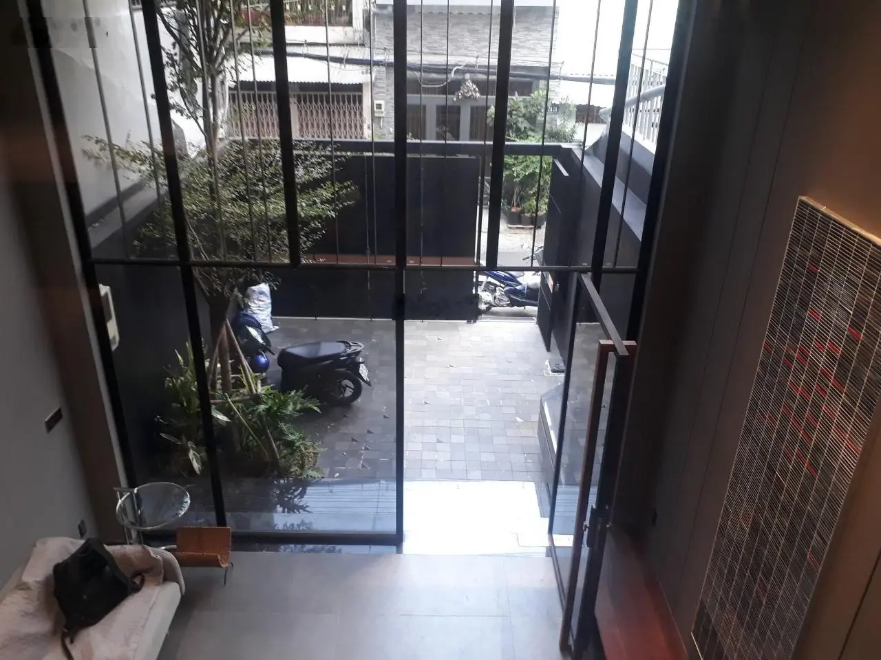 Tìm chủ nhân cho MTKD 44 Nguyễn Ngọc Phương, P19 (Giáp Q1). Ngang đẹp(4,7x17m) 80.8m2, 6T thang máy