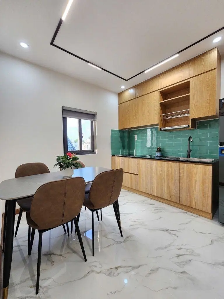 Cần bán căn hộ dịch vụ dòng tiền sẵn 89tr/thể, đáp ứng các điều kiện về PCCC. 15 CHDV, thang máy ok