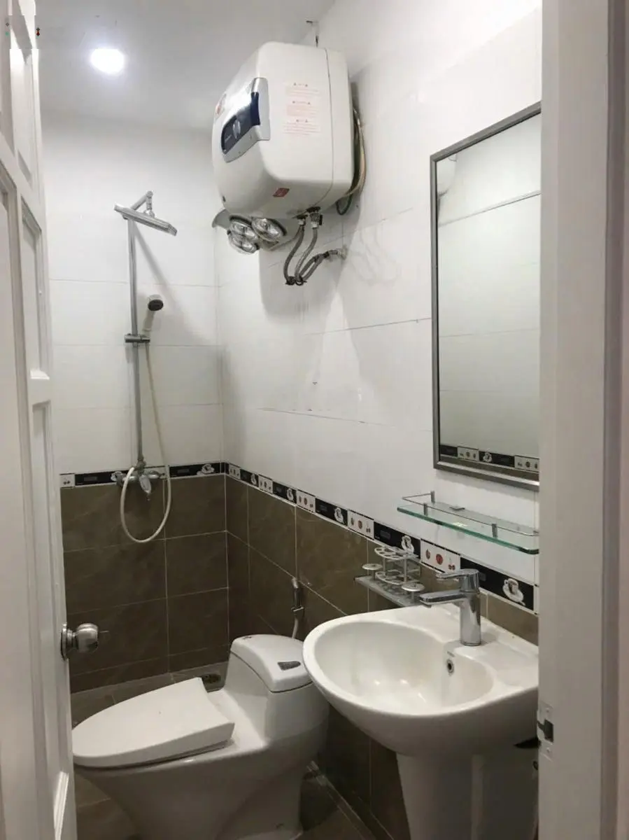 Bán gấp nhà siêu hiếm lô góc Phùng Chí Kiên 55m2 x 6 tầng mặt tiền 12m kinh doanh văn phòng