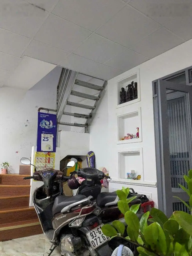 Bán nhà 2 tầng mặt tiền, gần đường lương định của (8 x 10 ). hxh .chỉ hơn 9 tỷ