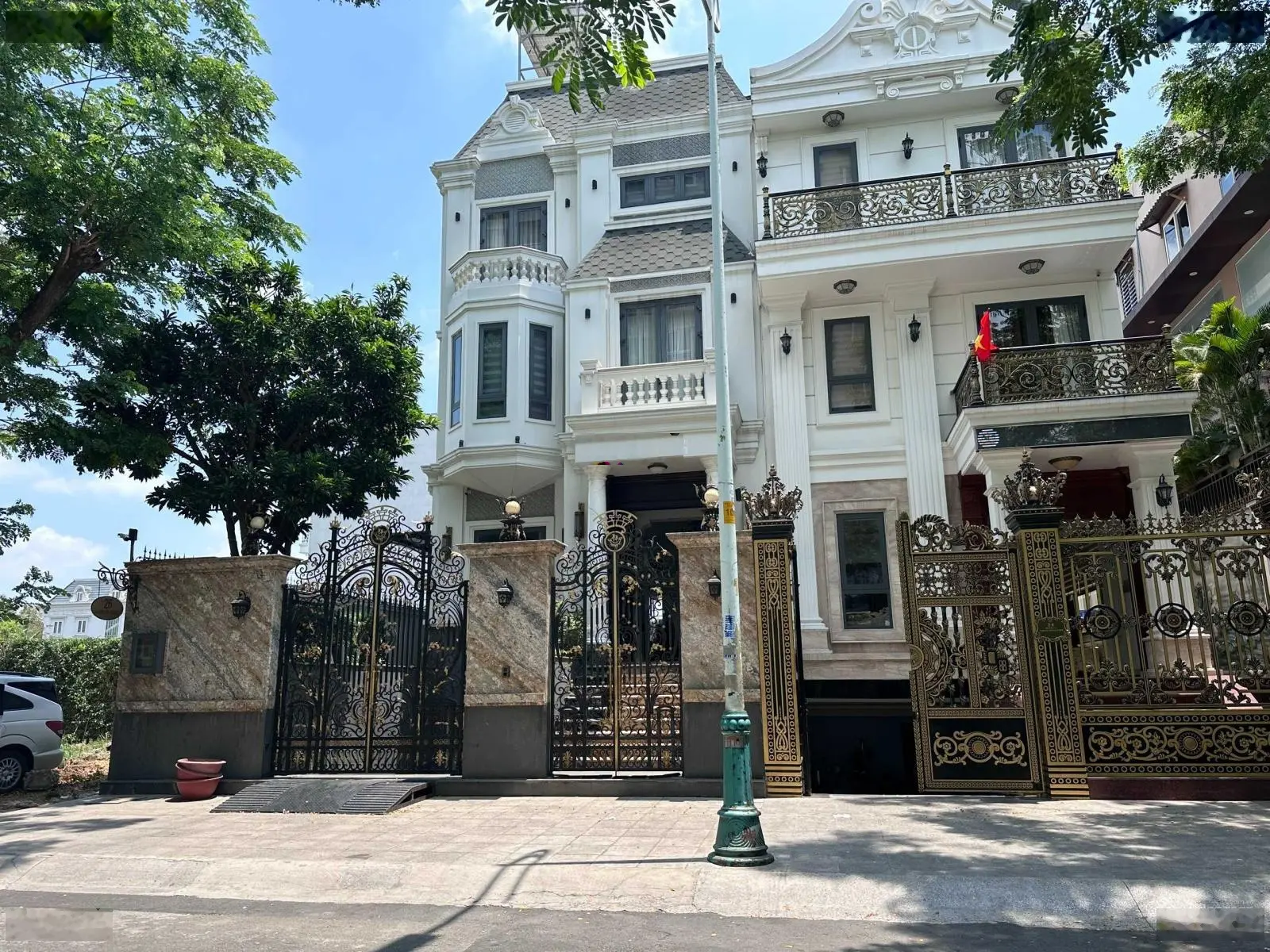 Bán lô đất KDC Đông Thủ Thiêm - Đỗ Xuân Hợp và Nguyễn Duy Trinh - 8x22m(176m2) - Giá 85tr/m2