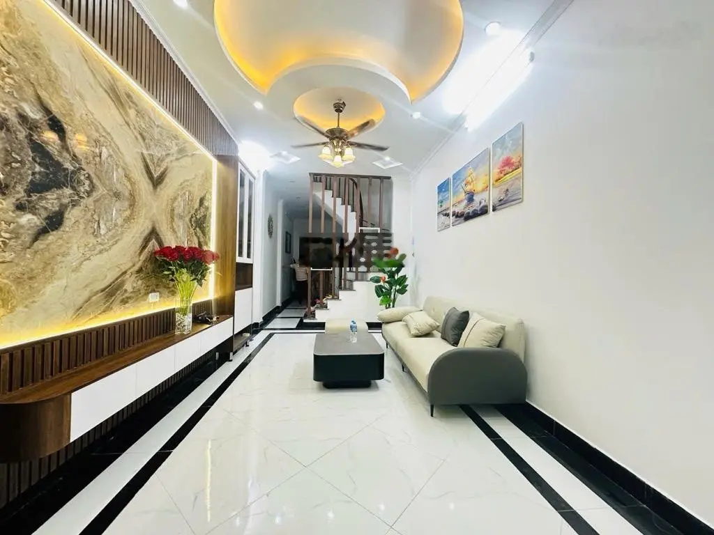Minh Khai - Hbt - Nhà Đẹp Giá Rẻ Chỉ 7,78 Tỷ Có Nhà 45m 4 ngủ Sát Mặt Phố To, Chuẩn Trung Tâm Quận