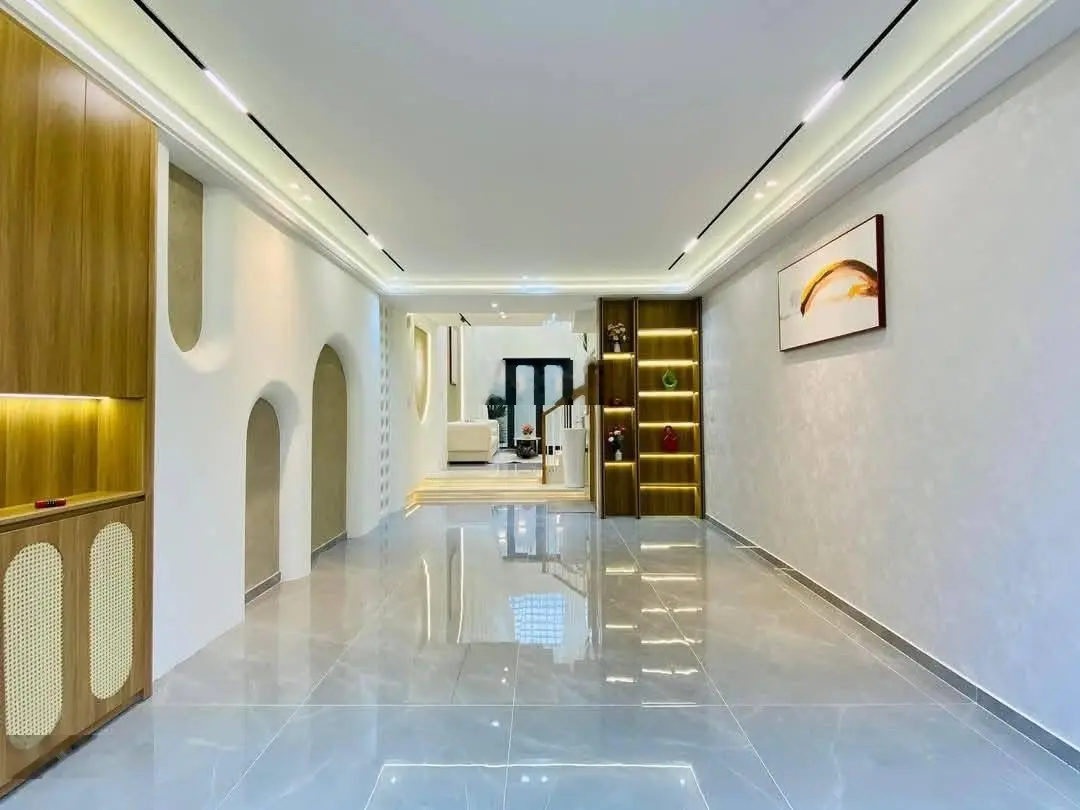Bán nhà ở đường Sư Vạn Hạnh, phường 10, quận 10 diện tích 64m2 sổ hồng