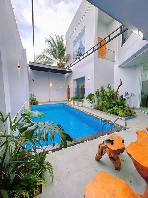 CẦN BÁN GẤP - SIÊU PHẨM CĂN Villa PHAN THIẾT Đường Hải Thượng Lãng Ông, TP. Phan Thiết, Bình Thuận