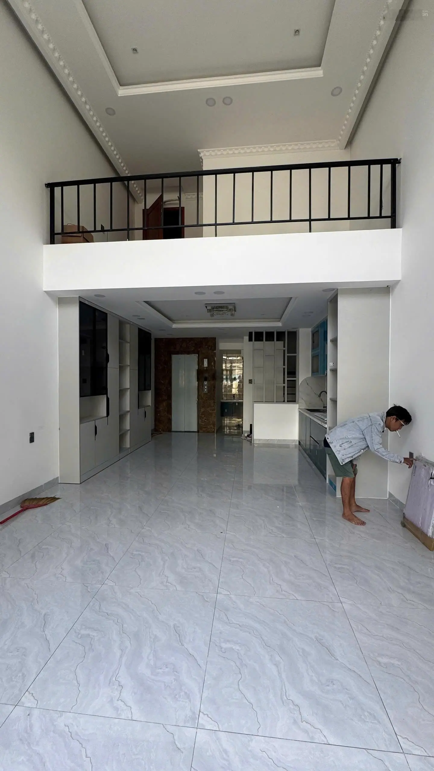 Bán nhà Lê Quang Định xe hơi đậu trước nhà vị trí đẹp P5 - BT, 4.5 x 15 CN: 68m2, 12 tỷ 5 còn TL