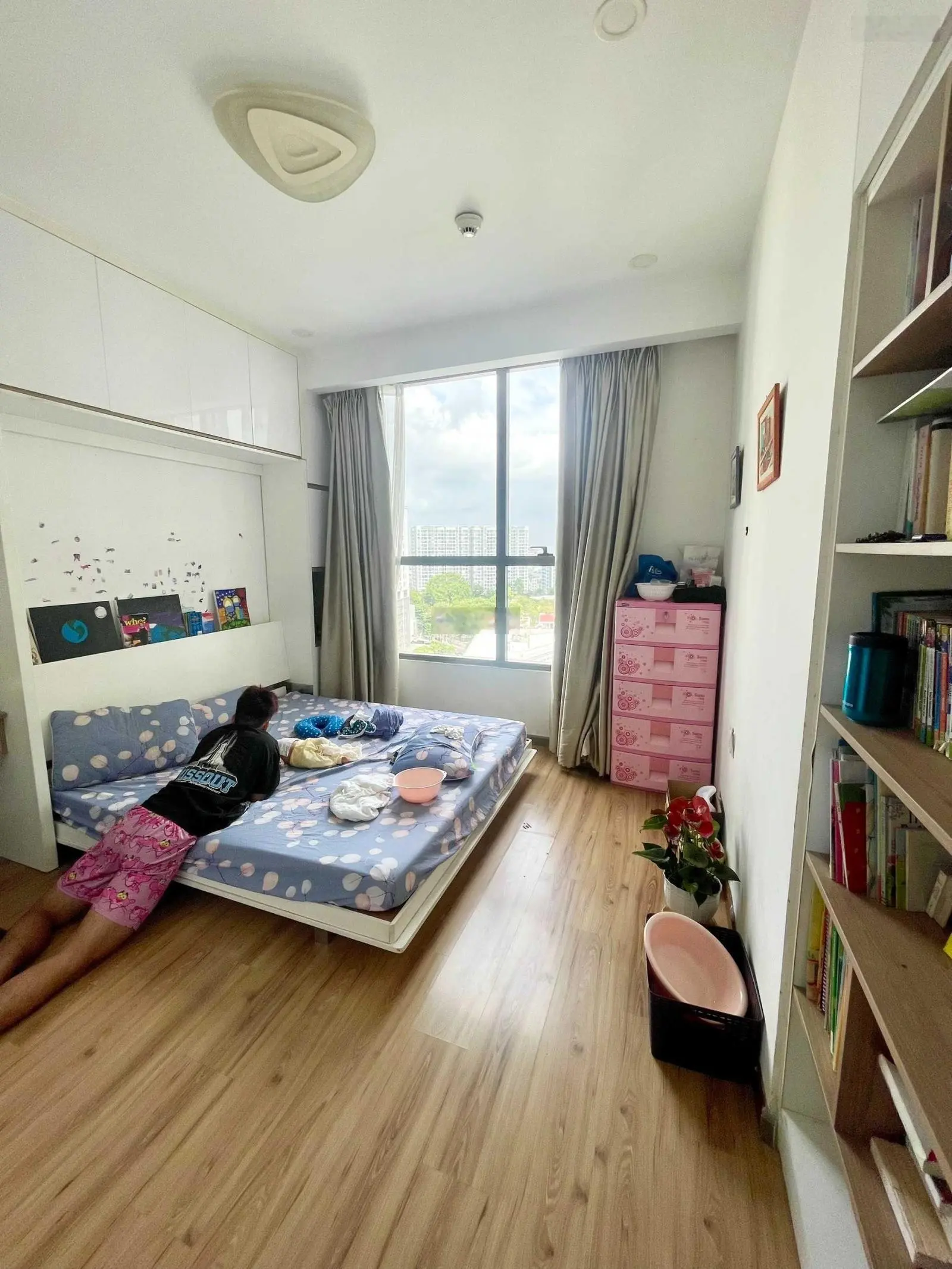Bán căn hộ Garden Gate, 3PN, căn góc, full nội thất, giá: 6 tỷ 8, (bao sổ), 0908 435 ***