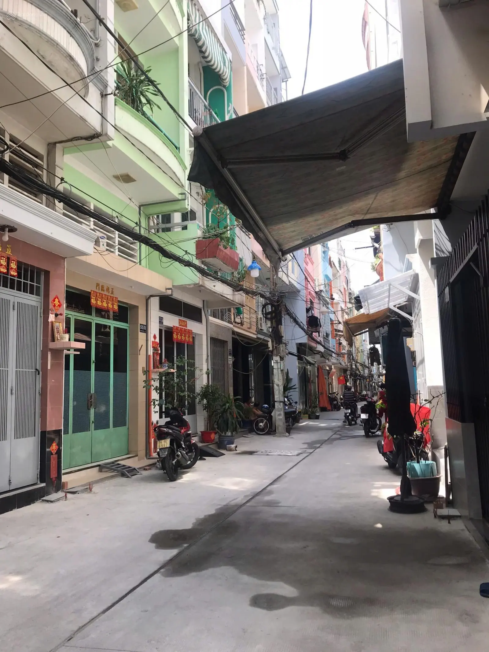 Bán nhà Quận 3 - gần Nguyễn Đình Chiểu - 29 m2 - 5 tầng - hẻm 6m, nhỉnh 8.x tỷ